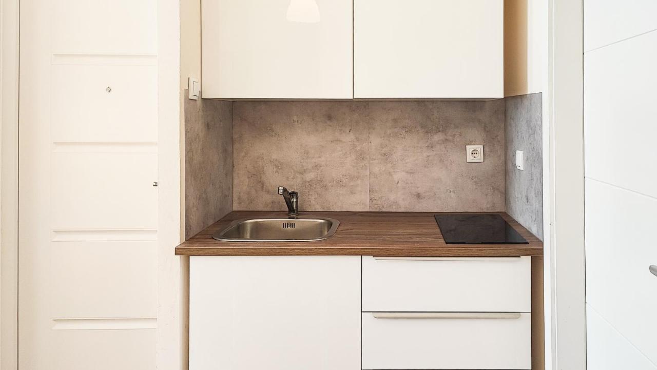 Filinhome Papa Studio 1 Novi Sad Exteriör bild